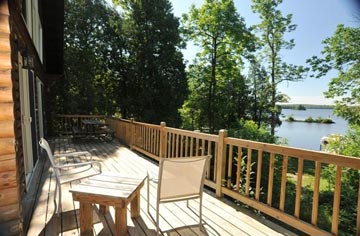 cabin 8 deck